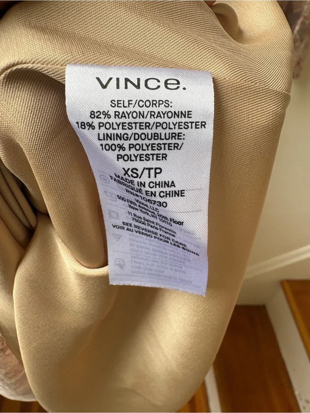 NWT Vince Floral V-Neck Midi Dress - Picture 11 of 14